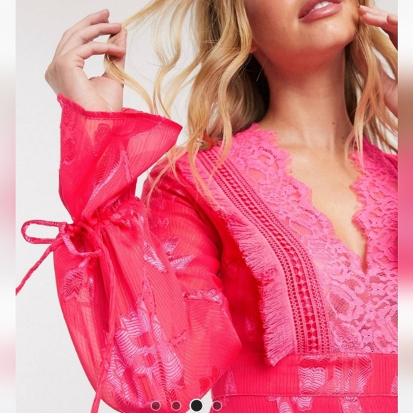 DARK PINK Frill Lacr plunge front midi dress In Hot Pink. Size 8 NWT - Picture 6 of 16